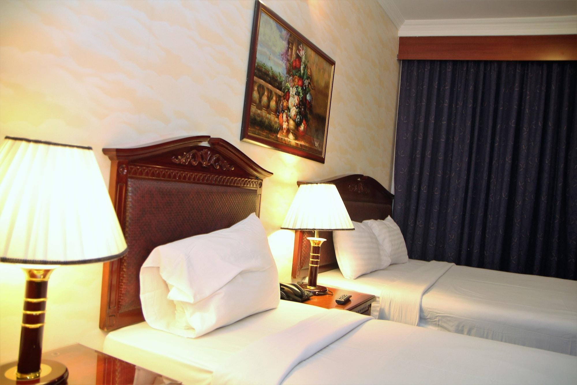 Mount Royal Hotel Dubai Exterior photo